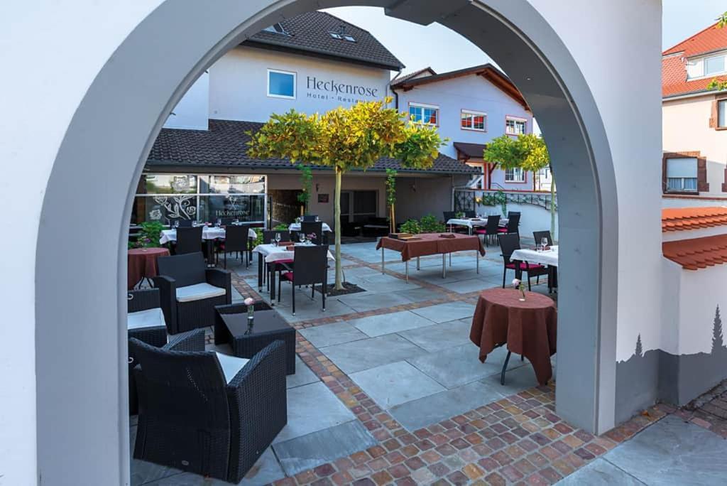 Self Checkin Hotel Heckenrose Lorin Ringsheim Exterior foto
